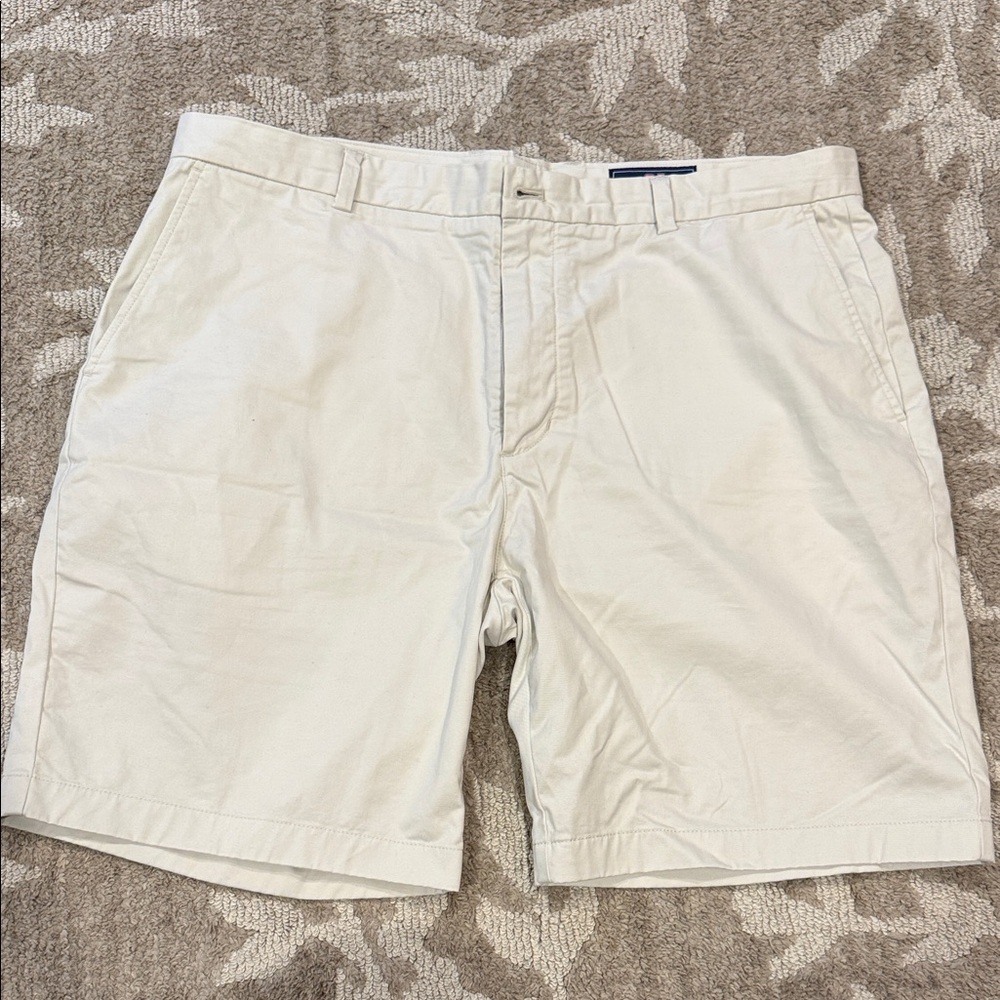 Vineyard Vines Cream Flat Front Shorts